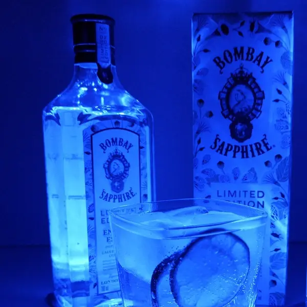 indchithai - Bombay Sapphire Gin Sm