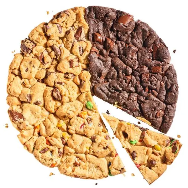 insomnia-cookies - Triple Threat Cookie Cake