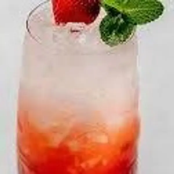 intimo-wine-bar-restaurant - Strawberry Crush