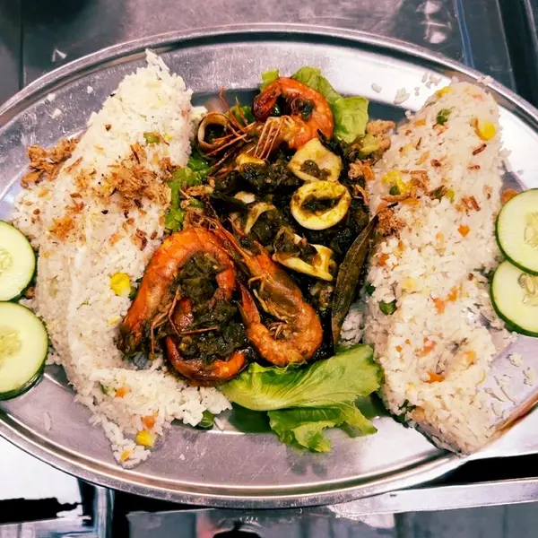 iqan-bakar-cheras-kampung-bharu - Nasi Goreng Iqan Special Seafood (B)