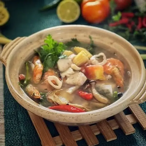 iqan-bakar-cheras-kampung-bharu - Tom Yam Claypot Putih Campur