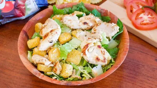 jakes-steaks - Chicken Caesar Salad