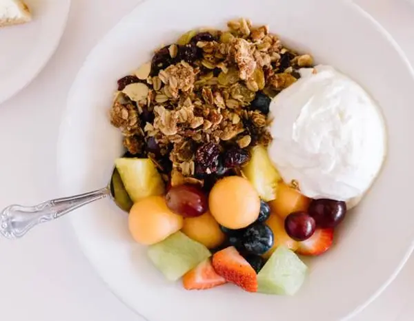 java-beach-cafe - House-Made Granola Bowl with Fresh Fruit & Greek Yogurt or Milk