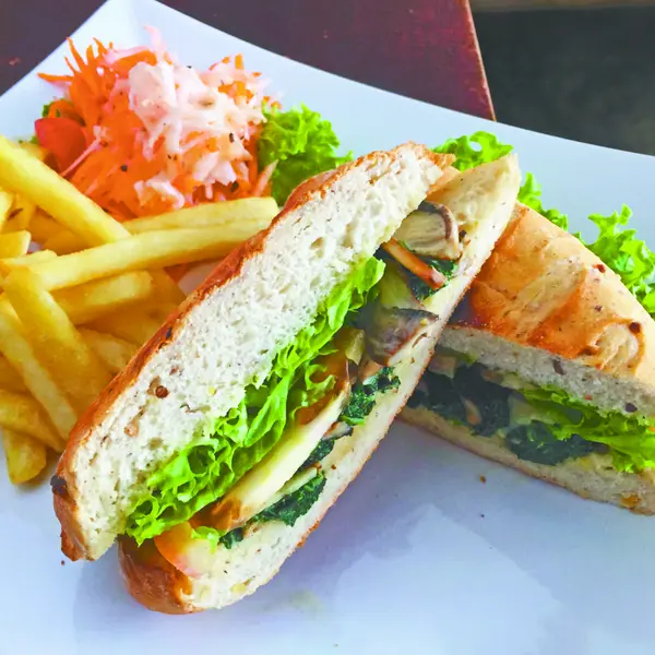 java-flava-cafe - Spinach & Mushroom
