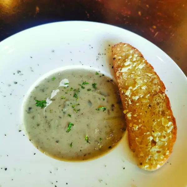 java-flava-cafe - Homemade Mushroom Soup