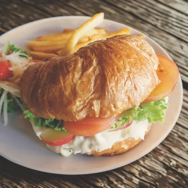 java-flava-cafe - Egg Mayo Apple Crunch