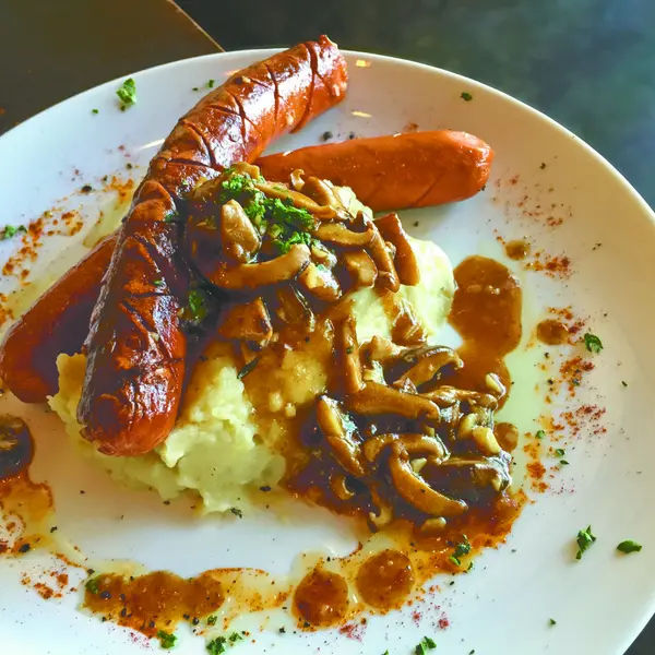 java-flava-cafe - Banger & Mash