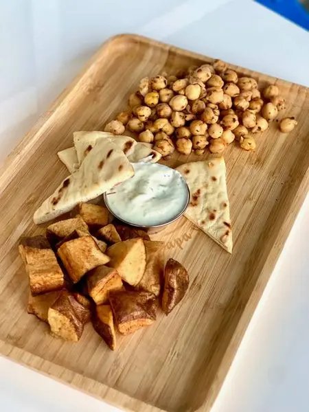 jayna-gyro - Kids Roasted Chickpeas