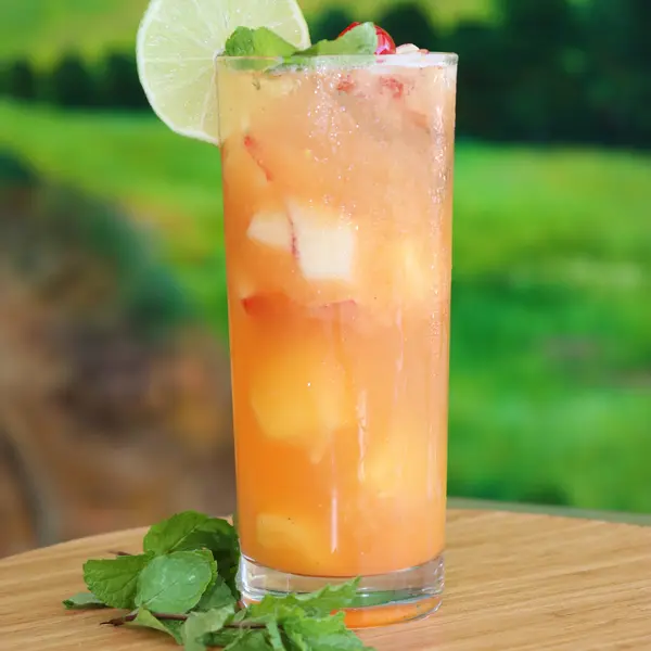 jc-mar-cafe-and-bistro - Coctel de frutas sin alcohol