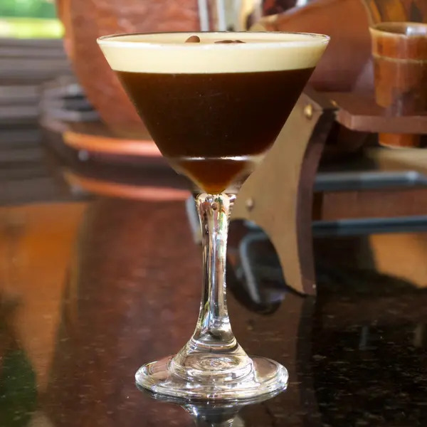 jc-mar-cafe-and-bistro - Expreso Martini