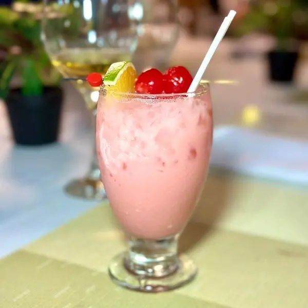 jc-mar-cafe-and-bistro - Pantera Rosa