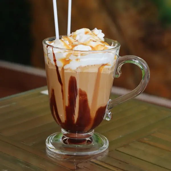 jc-mar-cafe-and-bistro - Frappe La Plaza