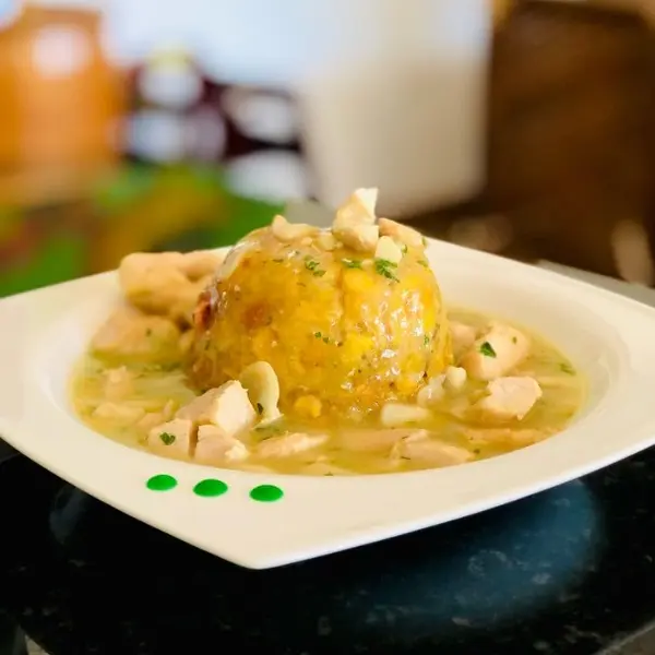 jc-mar-cafe-and-bistro - Mofongo de pollo