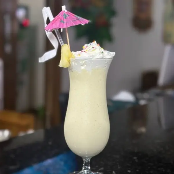 jc-mar-cafe-and-bistro - Piña colada