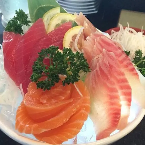 jensai-sushi - 16pc Sashimi