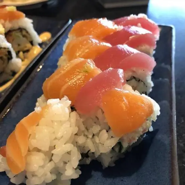 jensai-sushi - Sakura Roll