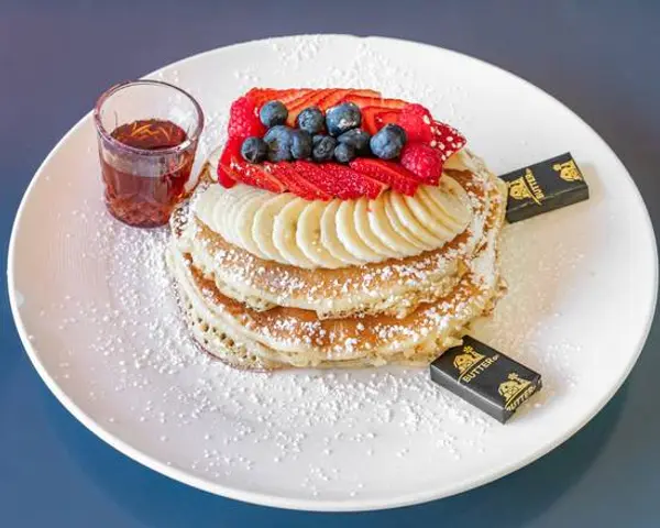 jessies-breakfast - Banana berries pancake