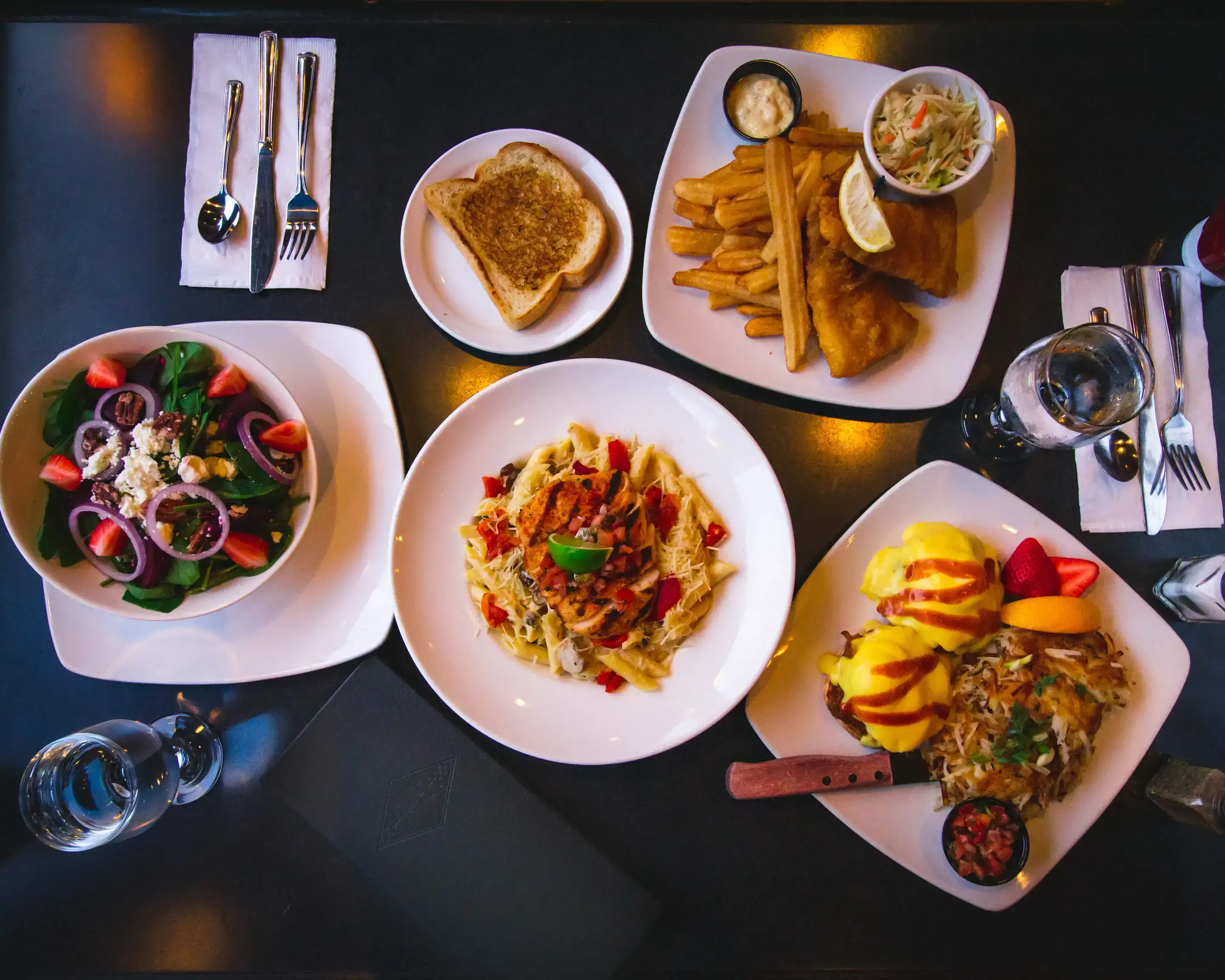 Menu image of Fresh salads. menú de jjs caffe - portland | restaurantes en portland