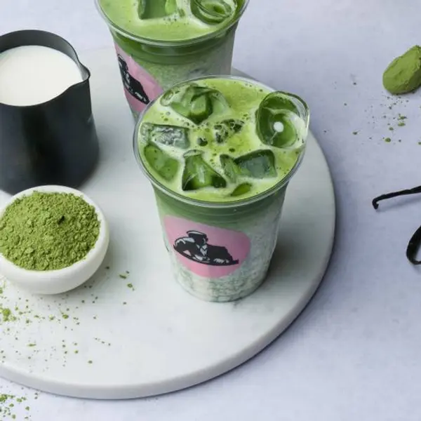 joe-the-juice - Iced Vanilla Matcha Latte 12oz