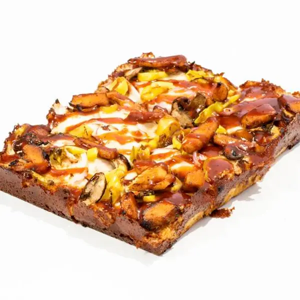 joyride-pizza - Smokin’ Hot Mother Clucker, BBQ Chicken (veg options)