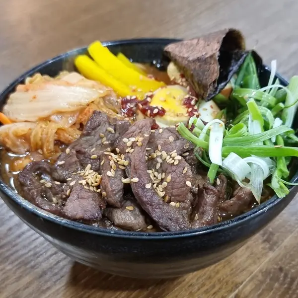 jrs-asian-diner-mawaleh-seeb - Korean Beef Ramen