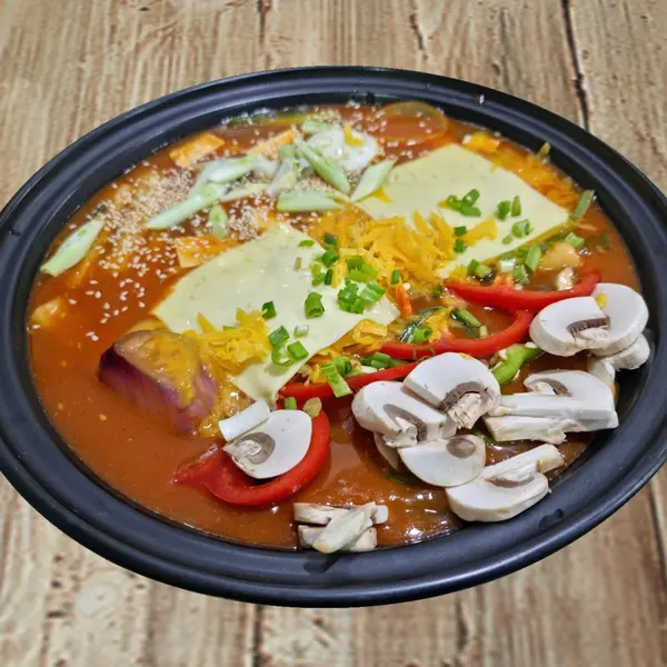 jrs-asian-diner-mawaleh-seeb - Tteokbokki Regular