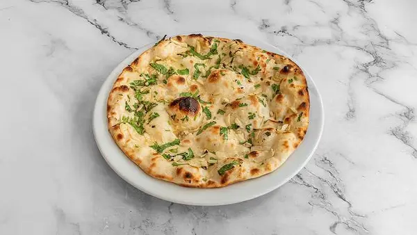 kalki-restaurant-traditionnel-indien - Garlic Naan