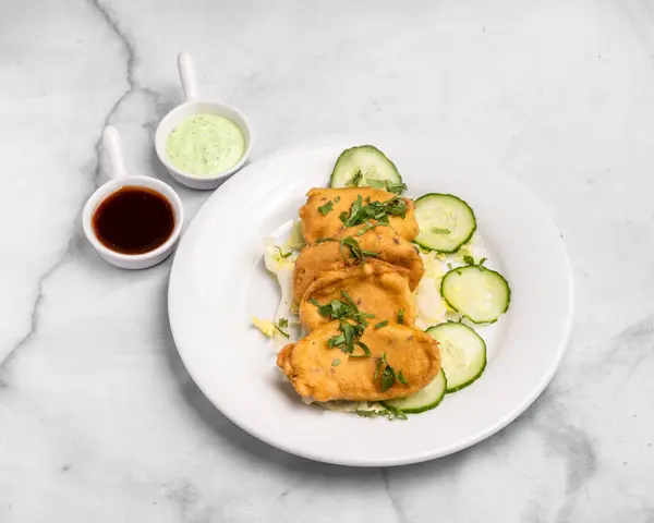 kalki-restaurant-traditionnel-indien - Aloo Pakora