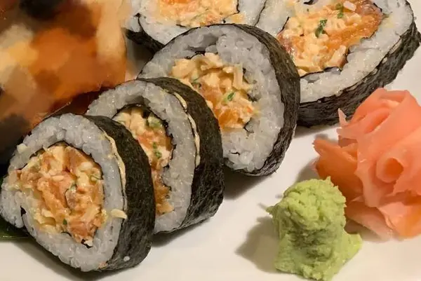 kanji-fusion-restaurant - Spicy Salmon Oregon Roll ( 5PCS)