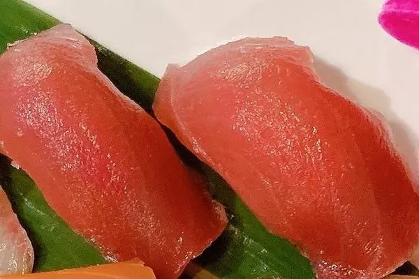 kanji-fusion-restaurant - Tuna (Maguro)