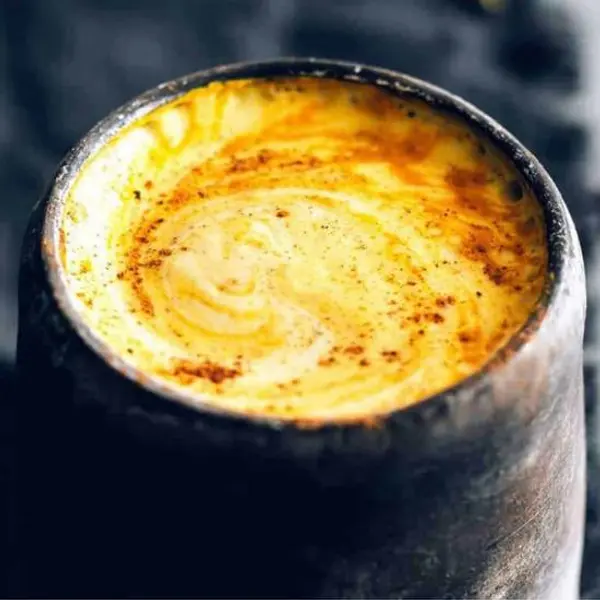 karma-cafe - Chai Latte / Turmeric