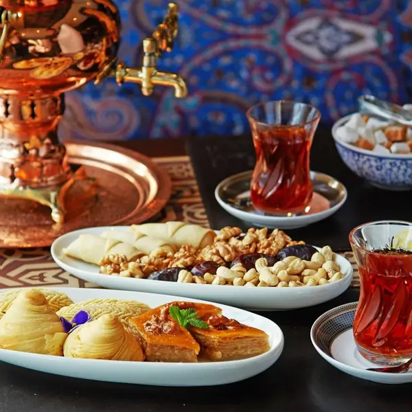 khazri-recreation-and-health - Çay dəstgahı (1 Şokolad, 2 mürəbbə , 1 somovar, 1 ləpə )