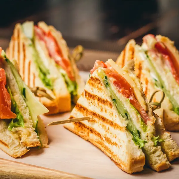 khazri-recreation-and-health - Club sandwich with chicken fillet