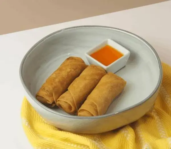 kinara-thai-bistro - Crispy Rolls