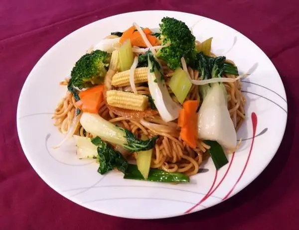 king-kee - Mixed Greens Chow Mein 素炒面