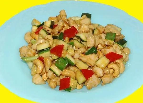 king-kee - Chicken with Cashew Nuts 腰果鸡