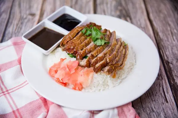 king-of-thai-noodle - Roasted Duck Over Rice