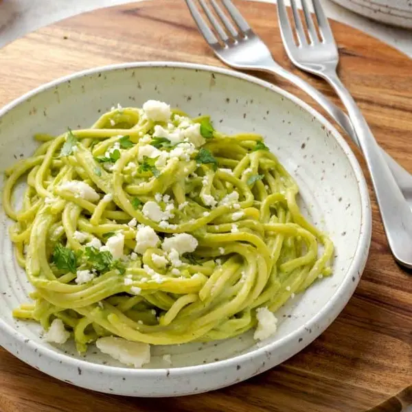 kings-park-cafe - White/Green Sauce Spaghetti Pasta