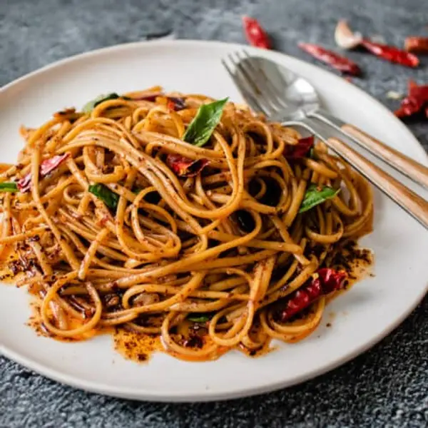 kings-park-cafe - Chilli Garlic Noodles