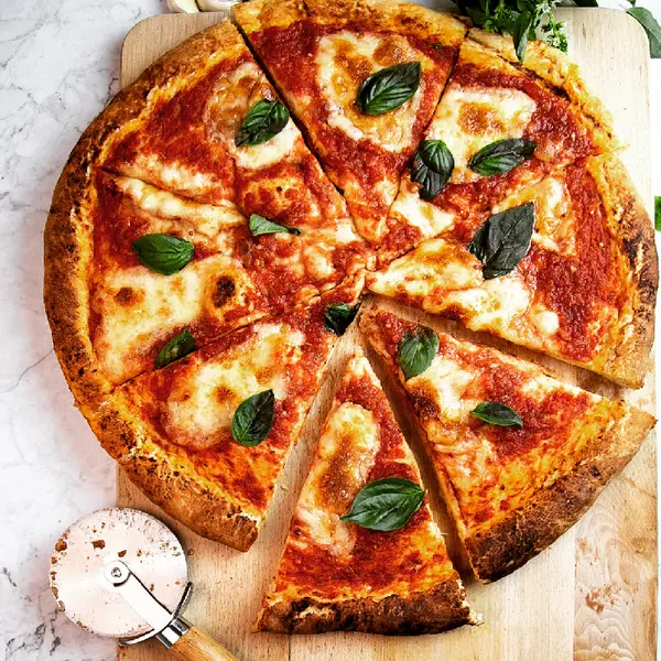 kings-park-cafe - Classic Margarita Pizza