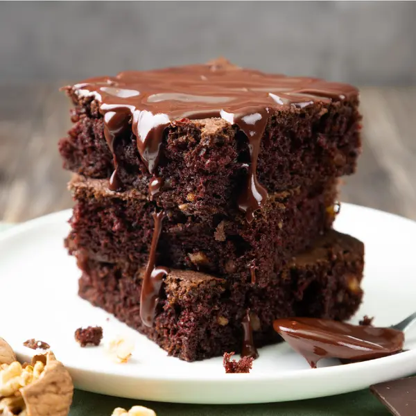 kings-park-cafe - Brownie With Chocolate Sauce