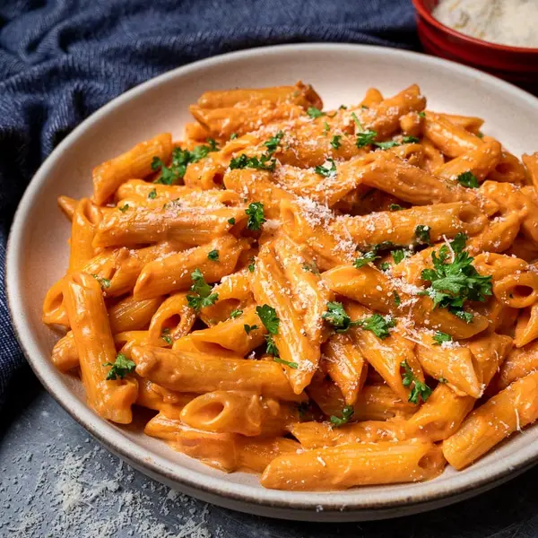 kings-park-cafe - Mixed Sauce Pasta