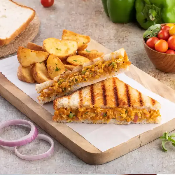 kings-park-cafe - Tandoori Paneer Sandwich