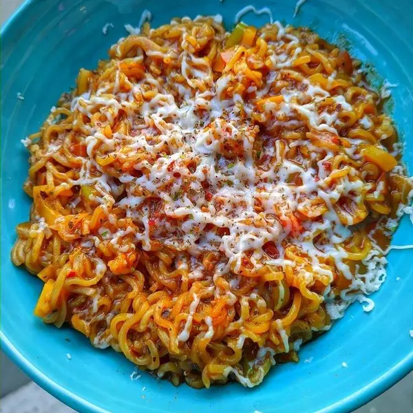 kings-park-cafe - Chilli Cheese Maggi