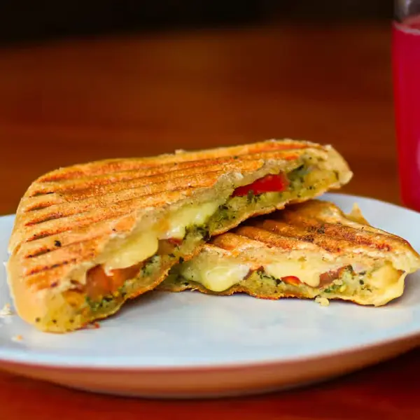 kings-park-cafe - Cheese Chilli Toast Sandwich