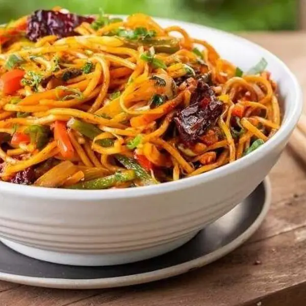 kings-park-cafe - Burnt Garlic Noodles