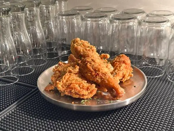 kokio-republic - 18 pieces Korean Fried Chicken