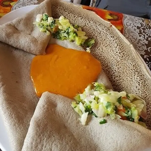 konso-edget-hotel - Shiro with vegetables