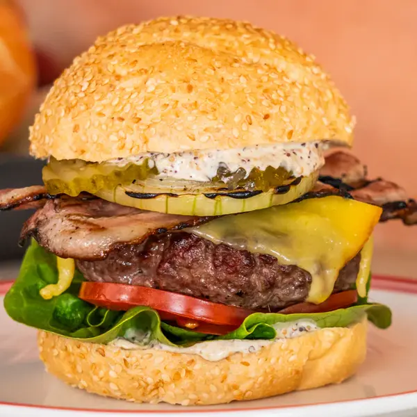 konso-edget-hotel - BEEF BURGER