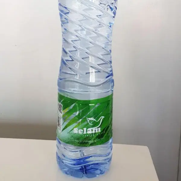 konso-edget-hotel - Water 1 Liter